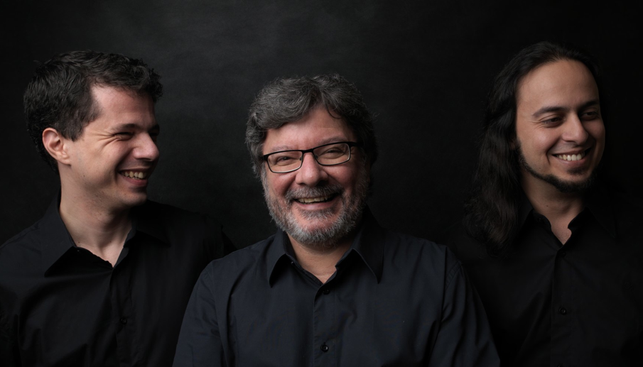 Trio Opus 12 inicia turnê de lançamento do novo CD, Divertimentos