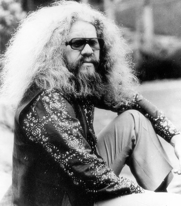 Mário Sève investiga o fraseado do choro e o estilo por padrões de recorrência - Hermeto Pascoal