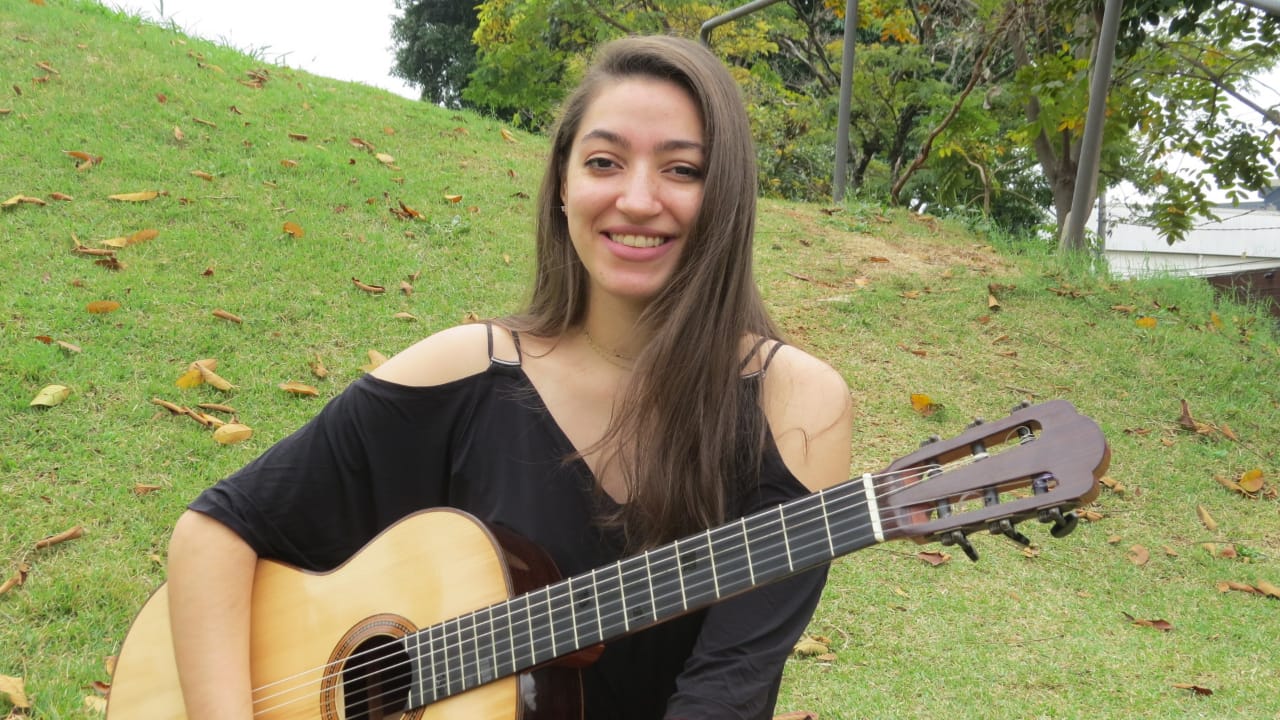 Concerto reúne quatro joves mulheres violonistas neste sábado (07) em São Paulo - Isabel Luiza