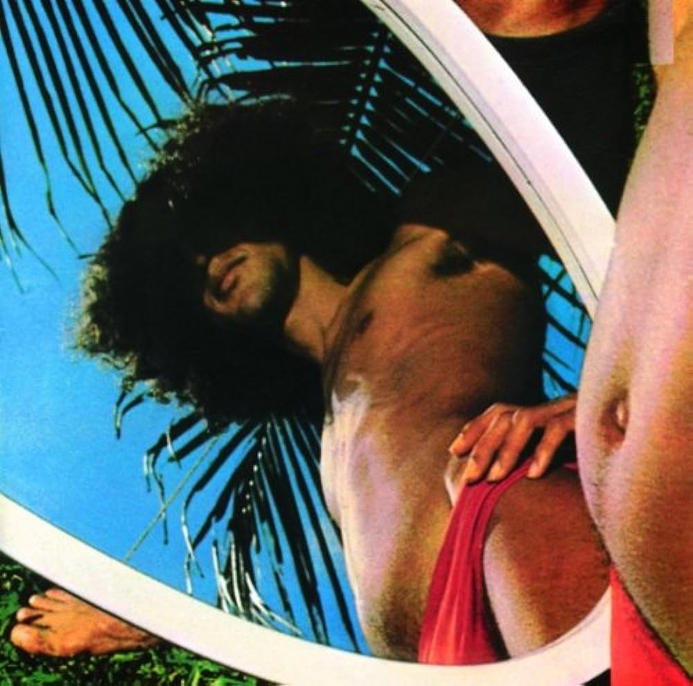 Lanny Gordin e o seu legado para a guitarra brasileira - Foto: O experimental Araça Azul de Caetano Veloso, lançado em 1973