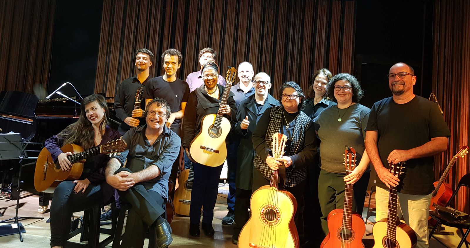 Luisa Streber, uma viajante que trazia instrumentos musicais de várias partes do mundo - Foto: Orquestra de Violões - Arquivo particular Luís Stelzer